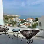 Luxury With Panoramic Views And Infinity Pool Villa Nerja