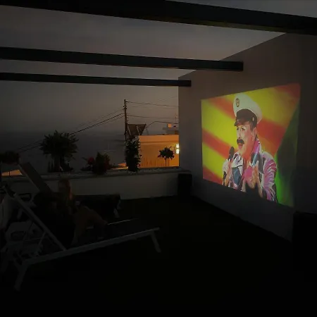 Luxury With Panoramic Views And Infinity Pool נרחה