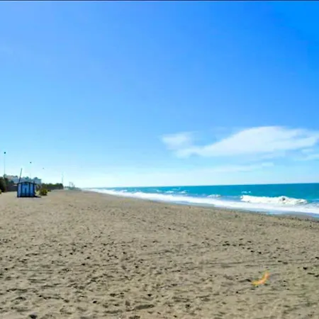 Luxury With Panoramic Views And Infinity Pool
