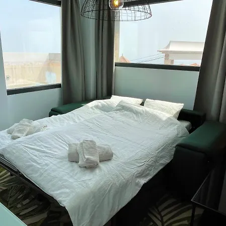 Luxury With Panoramic Views And Infinity Pool